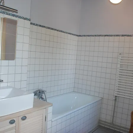 مزرعة للإقامة Nasza Wioska